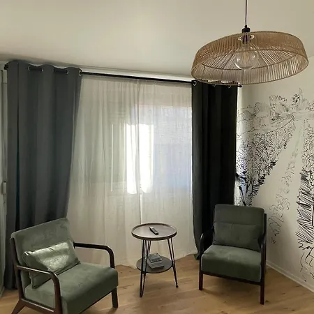 Le Pinot - Centre-ville - Gare à 5 Mn *