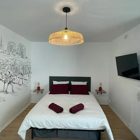 Le Pinot - Centre-ville - Gare à 5 Mn *